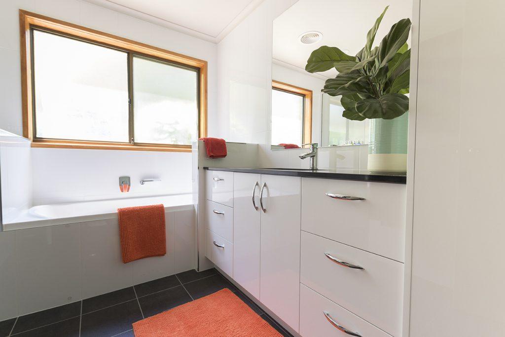 Premiere Bathroom Renovator for Canberra, Kingston, Woden Valley and ACT Homes